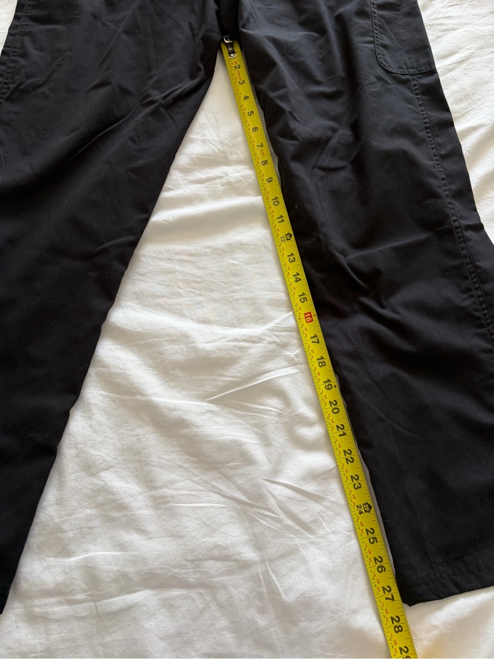 Butter-Soft Women’s Black V-Neck Scrubs Top and Pants Set Small/Medium NWT - Picture 10 of 16